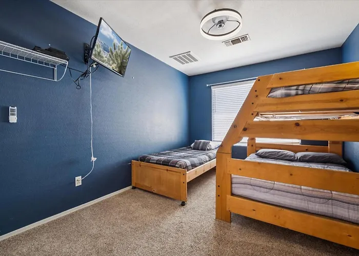 Oasis Chandler